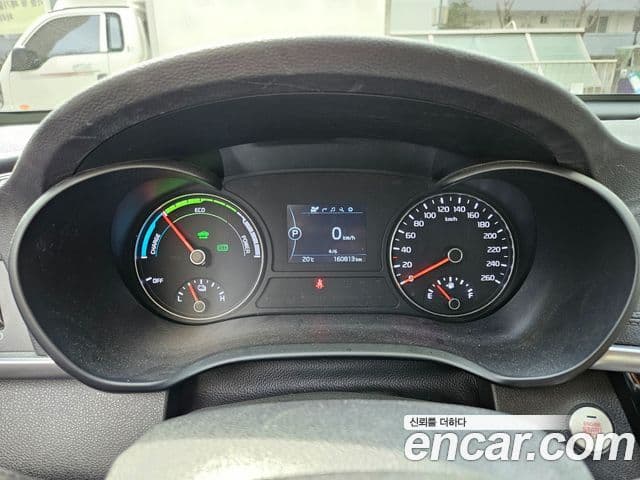 Kia K5 гибрид 2세대 Noblesse, 2018 9