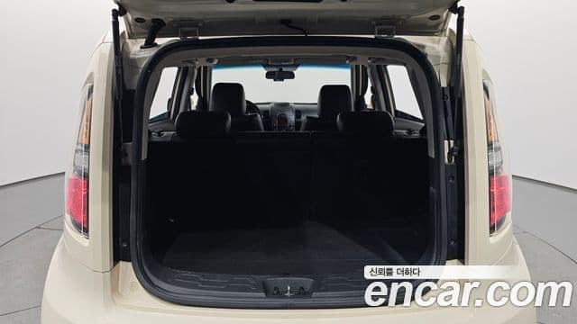 Kia Soul Safety, 2010 20