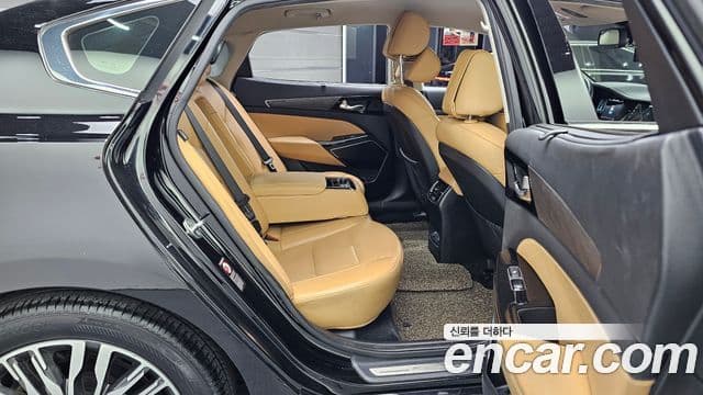 Kia K7 Premier гибрид Noblesse, 2020 12