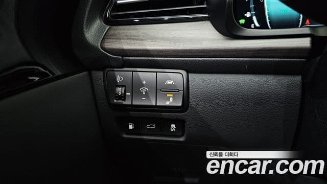 Kia K7 Premier гибрид Noblesse, 2020 17