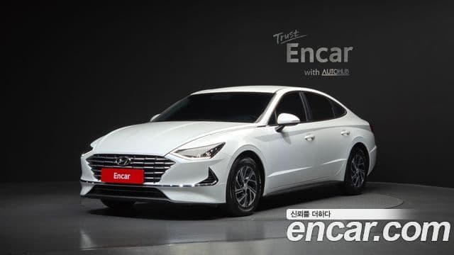 Hyundai Sonata гибрид (DN8) Modern, 2022 1