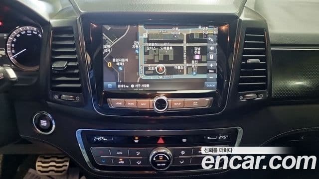 KG모빌리티(SsangYong) Rexton Sport Noblesse, 2021 11