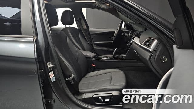 BMW 3시리즈 (F30), 2018 10