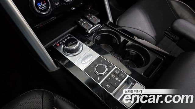 Land Rover Discovery 5 Luxury, 2017 9