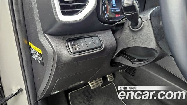 Hyundai Venue 1.6 Flux, 2020 16