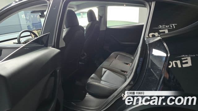 Tesla модель Y Long Range AWD, 2022 10