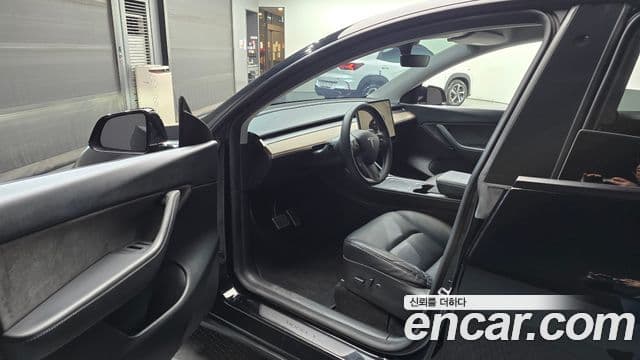 Tesla модель Y Long Range AWD, 2022 11