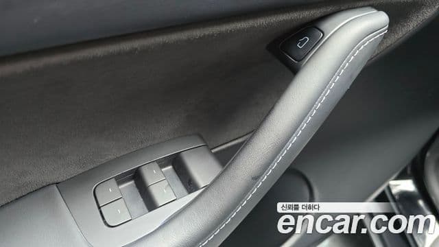 Tesla модель Y Long Range AWD, 2022 14