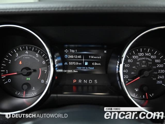 Ford Mustang GT кабриолет, 2017 8