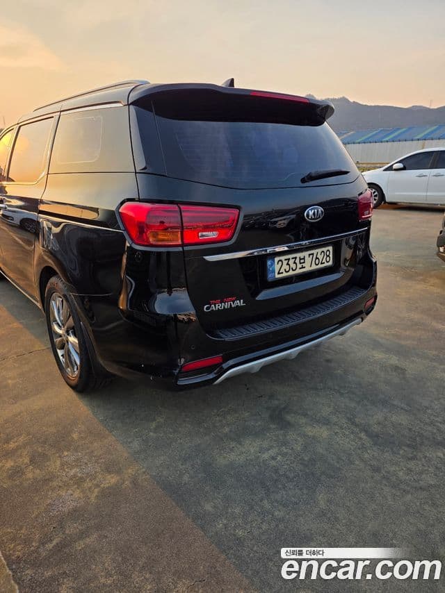 Kia The / новый New Carnival Prestige, 2019 7