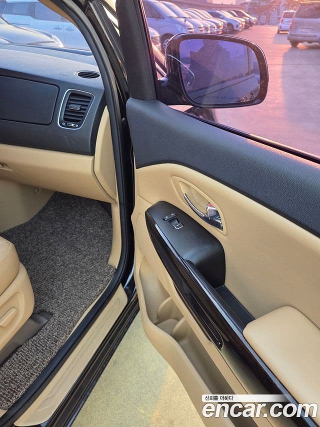 Kia The / новый New Carnival Prestige, 2019 9