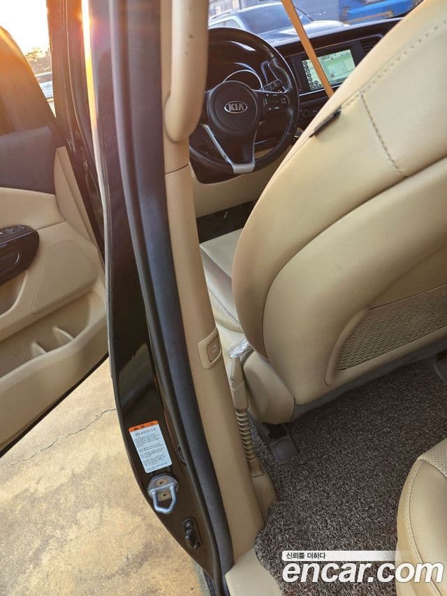 Kia The / новый New Carnival Prestige, 2019 11