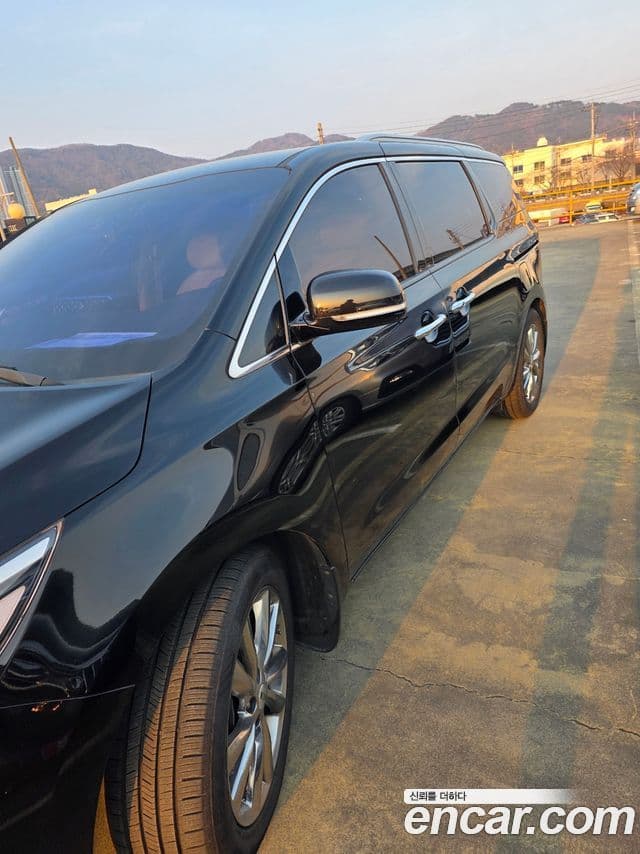 Kia The / новый New Carnival Prestige, 2019 13