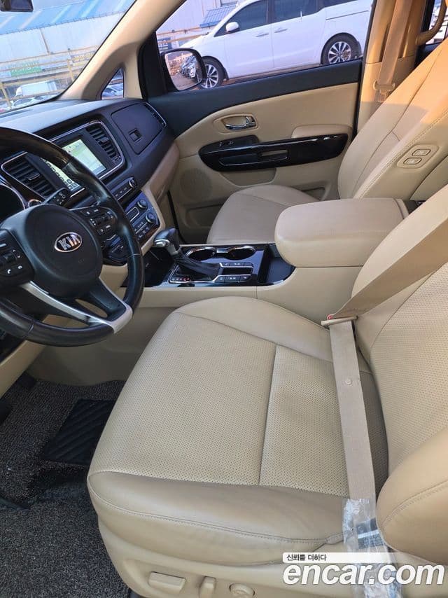 Kia The / новый New Carnival Prestige, 2019 15