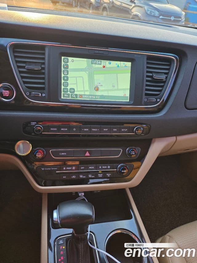 Kia The / новый New Carnival Prestige, 2019 19