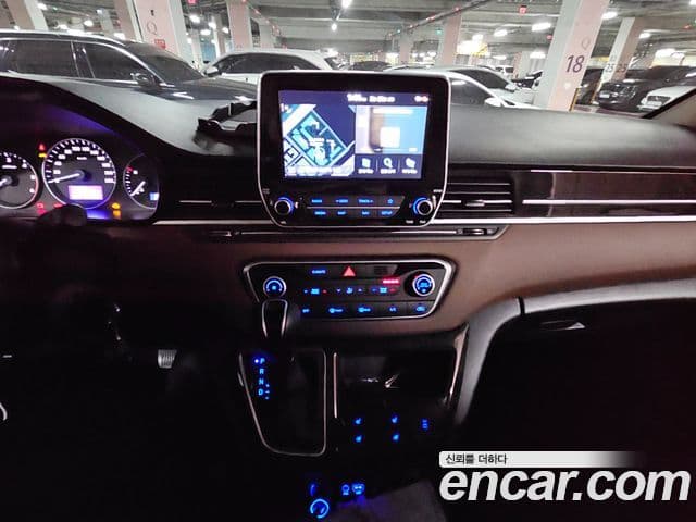 Hyundai The / новый New Grand Starex Exclusive, 2020 9