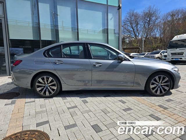 BMW 3시리즈 (G20), 2025 11