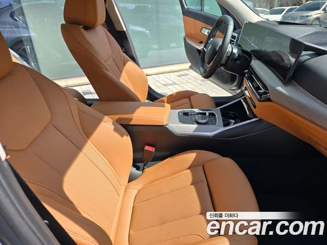 BMW 3시리즈 (G20), 2025 15