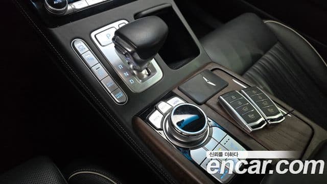 Genesis G90 Luxury, 2021 9