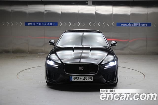 Jaguar XE D180 R-Dynamic S, 2020 4