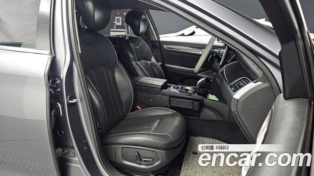 Hyundai Genesis DH G330 Premium AWD, 2014 10