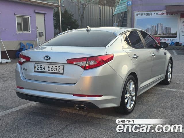 Kia K5 빌트인캠2 — базовая версия - Built-in Cam 2, 2015 2