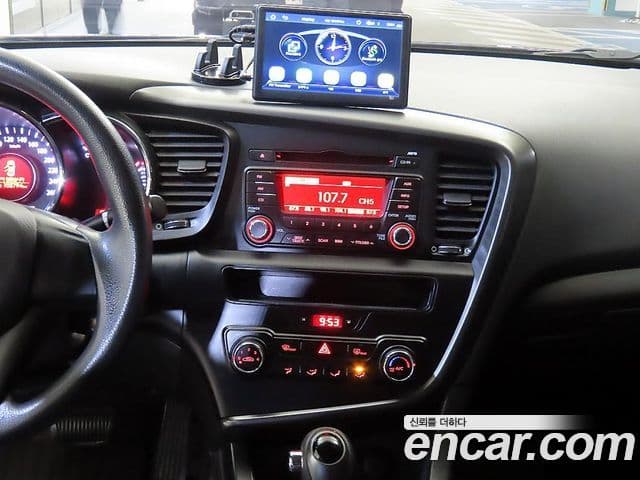 Kia K5 LPI Smart, 2011 11