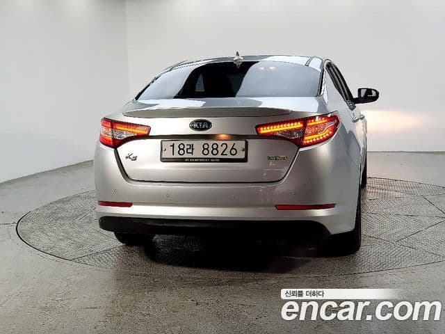 Kia K5 гибрид Luxury, 2013 3