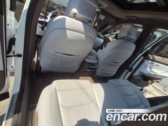 Genesis GV70, 2025 все фото