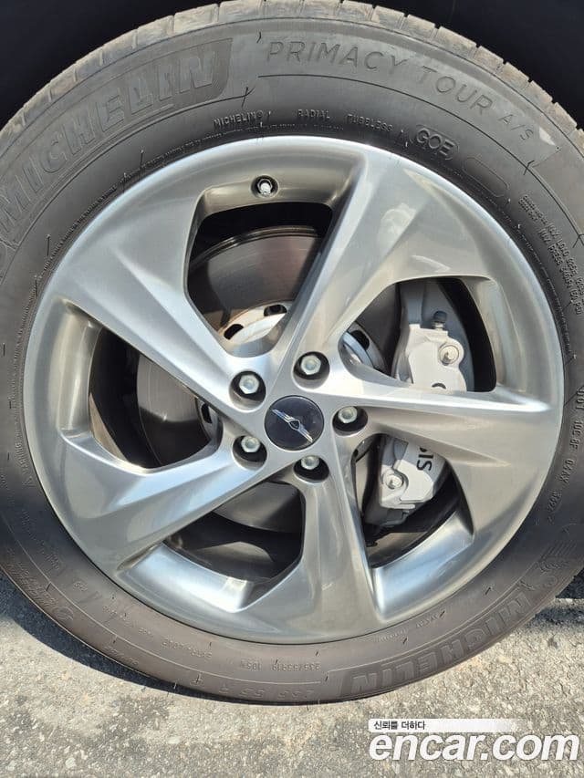 Genesis GV70, 2025 12