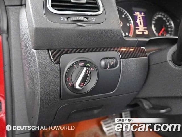 Volkswagen 시로코 2.0 TDI R-Line, 2012 17