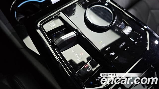 BMW 5시리즈 (G60) 520i M Sport, 2025 9