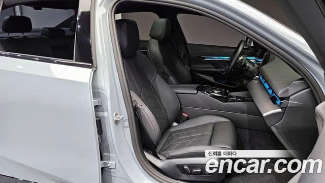 BMW 5시리즈 (G60) 520i M Sport, 2025 12