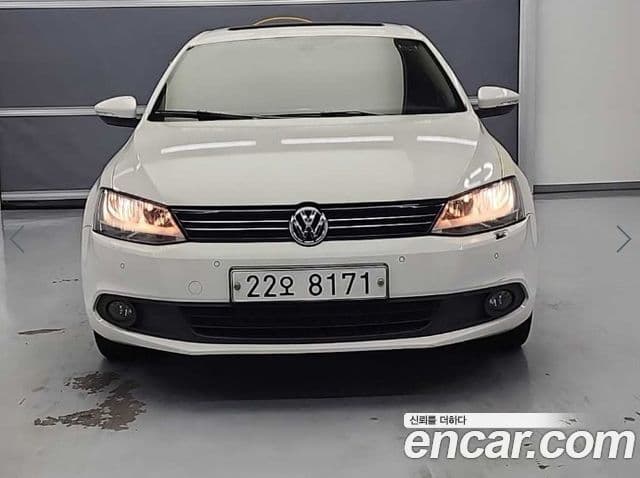 Volkswagen New Jetta 6세대, 2012 2