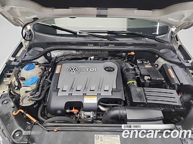 Volkswagen New Jetta 6세대, 2012 все фото