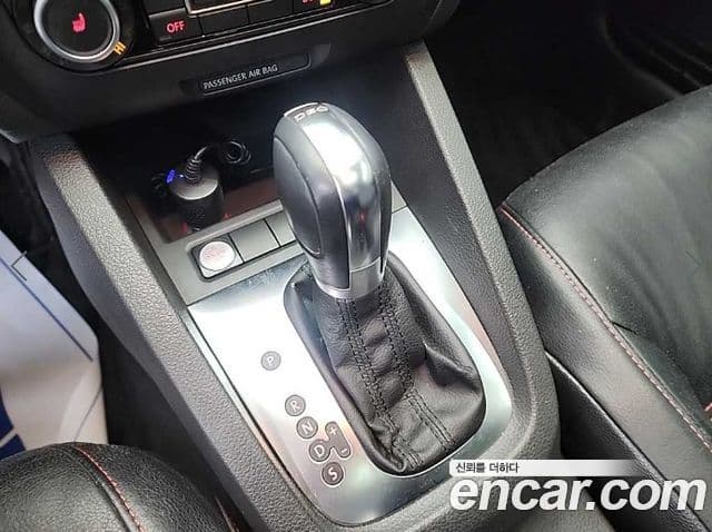 Volkswagen New Jetta 6세대, 2012 8