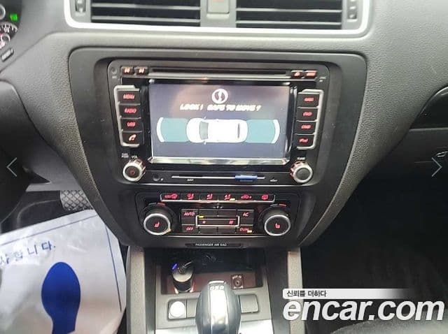 Volkswagen New Jetta 6세대, 2012 10