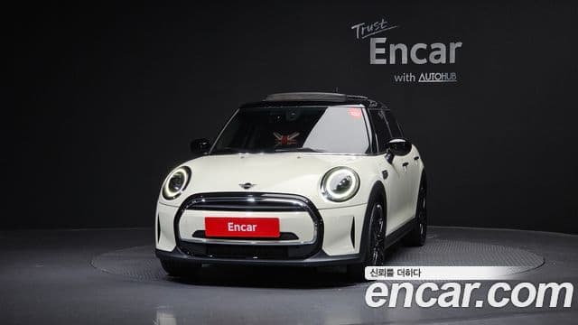 Mini Cooper 3세대, 2022 3