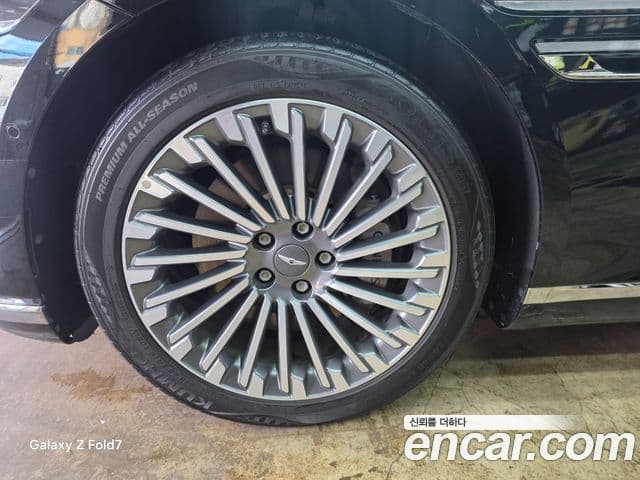 Genesis electrified G80 (RG3) e-AWD, 2022 9