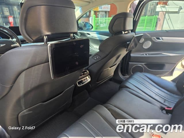 Genesis electrified G80 (RG3) e-AWD, 2022 12