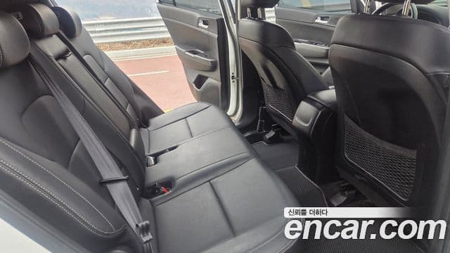 Kia Sportage 4세대 дизель 1.7 2WD Trendy, 2018 7