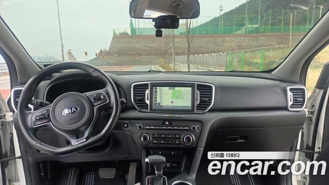 Kia Sportage 4세대 дизель 1.7 2WD Trendy, 2018 13