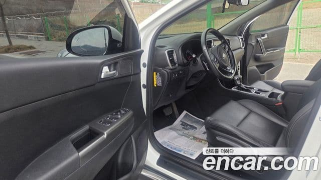 Kia Sportage 4세대 дизель 1.7 2WD Trendy, 2018 18