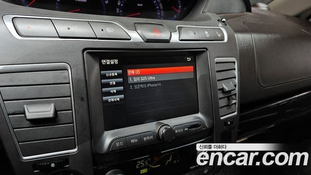 KG모빌리티(SsangYong) Korando 투리스모 4WD Chateau 9인승, 2016 16