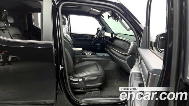 Kia 타스만 Adventure, 2025 11