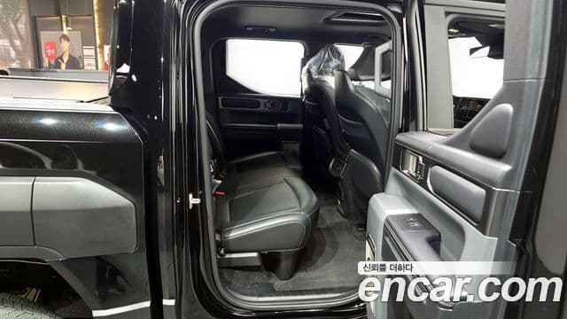 Kia 타스만 Adventure, 2025 12