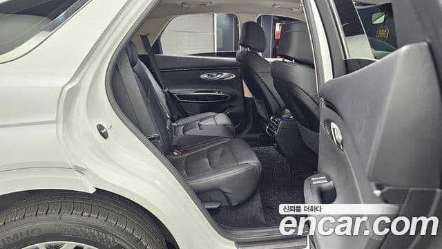 Genesis GV70, 2021 12