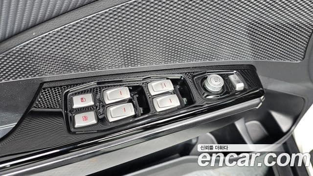 KG모빌리티(SsangYong) Tivoli LX 2WD, 2017 18