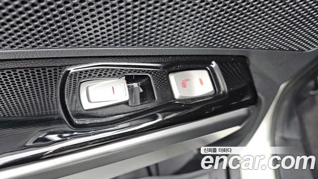 KG모빌리티(SsangYong) Tivoli LX 2WD, 2017 19