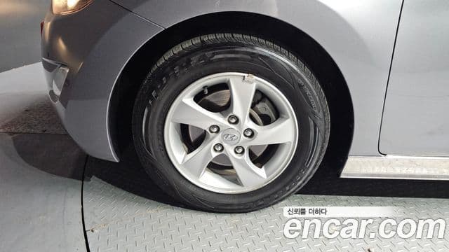 Hyundai Avante MD Luxury, 2012 все фото